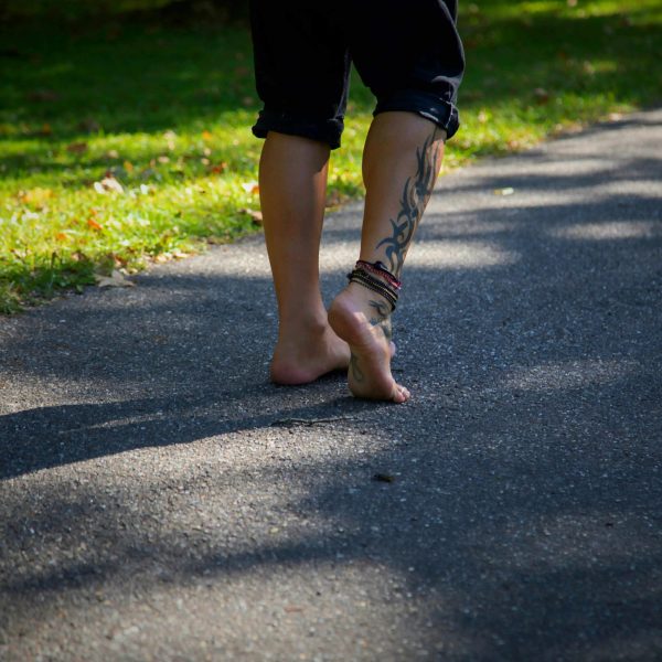 timi-s-feet-Hxme22UCJps-unsplash (1)